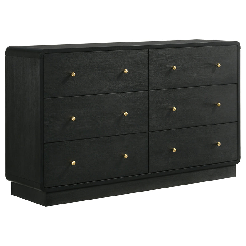 Cavelle Dresser