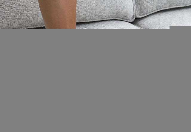 Enea Loveseat